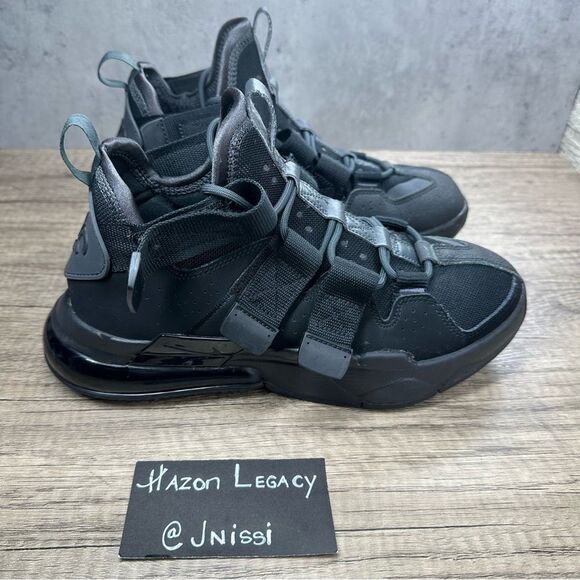 Nike~Men’s~Air Edge 270 Triple Black Sneakers~Size 7 - Picture 2 of 8